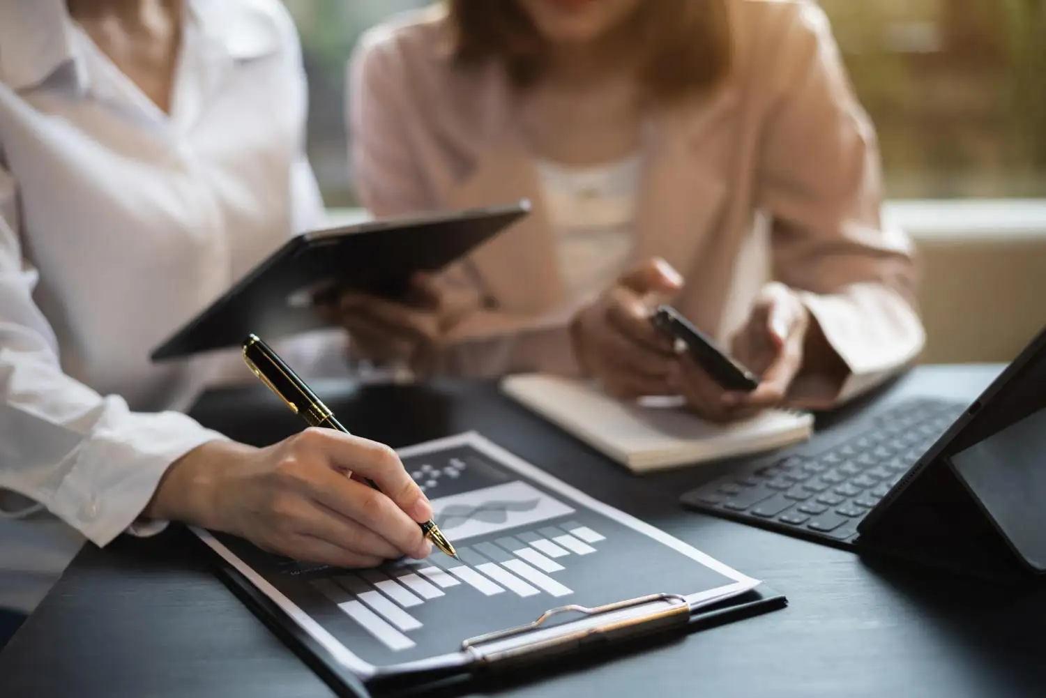 Short-Term Wins vs Long-Term Stability: Making Better Financial Trade-Offs